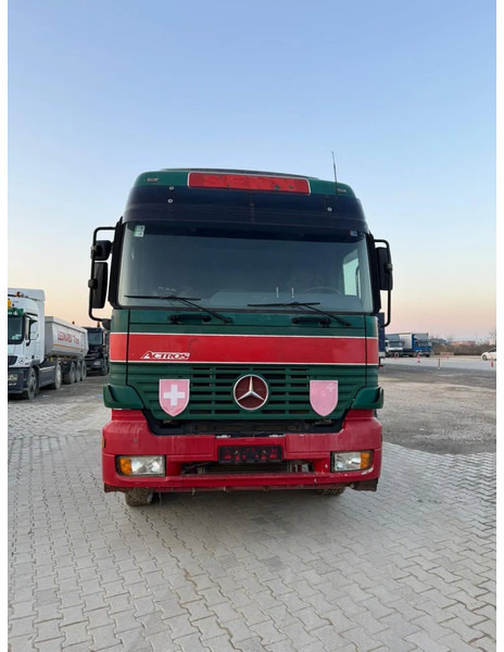 Mercedes-Benz Actros 1840 1840 - Tracteur routier: photos 1 Mercedes-Benz Actros 1840 1840 - Tracteur routier: photos 1