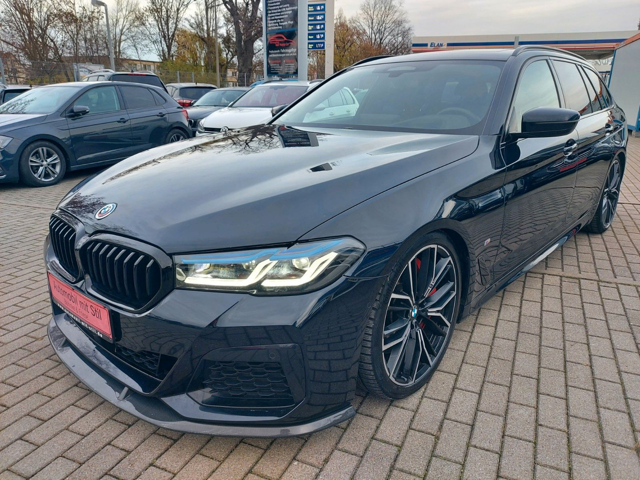 BMW 540 5 Touring xDrive M Sport Pro Pano H&K Massag - Voiture break: photos 4 BMW 540 5 Touring xDrive M Sport Pro Pano H&K Massag - Voiture break: photos 4