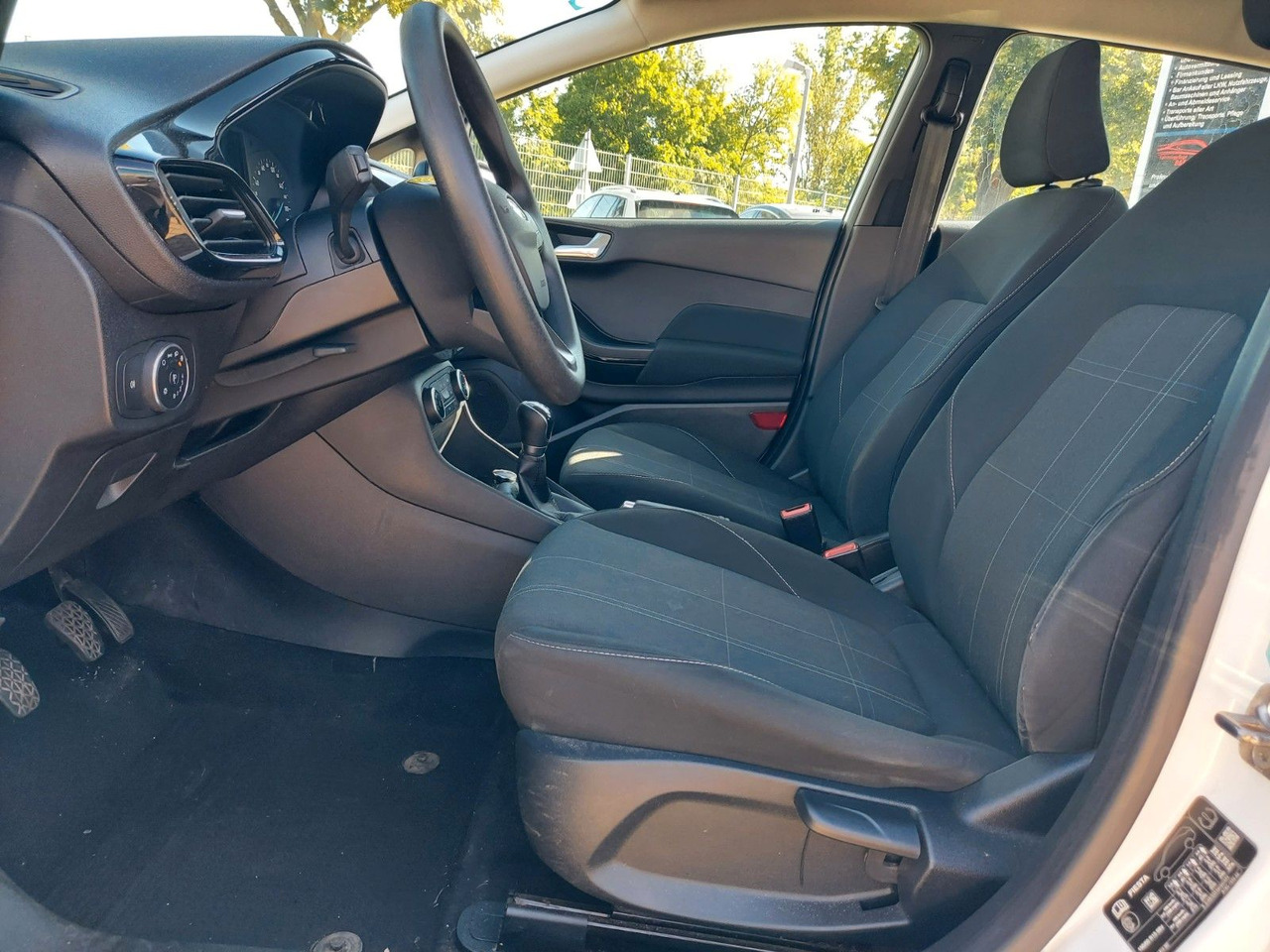 Voiture Ford Fiesta Trend KLIMAA. TEMPOMAT SHZ SPURWECHSEL: photos 12