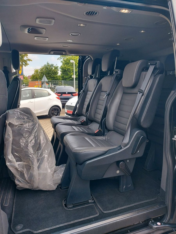 Ford Transit Tourneo Custom Kombi 310 L1 Titanium - Transport de personnes: photos 3 Ford Transit Tourneo Custom Kombi 310 L1 Titanium - Transport de personnes: photos 3