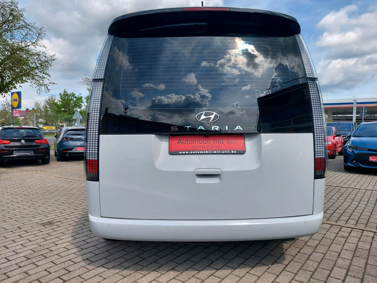 Hyundai Staria Prime 2WD LED NAVI LEDER ACC KAMERA - Transport de personnes: photos 5 Hyundai Staria Prime 2WD LED NAVI LEDER ACC KAMERA - Transport de personnes: photos 5