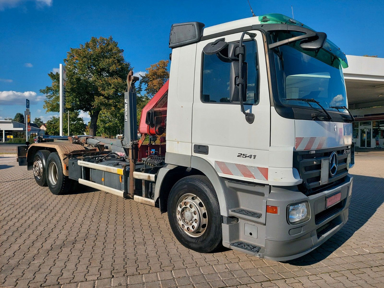Mercedes-Benz Actros 6-Zyl. 2541 HMF KRAN ABROLLKIPPER - Camion ampliroll, Camion grue: photos 5 Mercedes-Benz Actros 6-Zyl. 2541 HMF KRAN ABROLLKIPPER - Camion ampliroll, Camion grue: photos 5