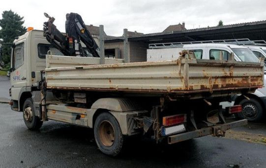 Mercedes-Benz Atego 2 4-Zyl. 4x2 918 4x2 MEILER HIAB066 FERNB - Camion benne, Camion grue: photos 3 Mercedes-Benz Atego 2 4-Zyl. 4x2 918 4x2 MEILER HIAB066 FERNB - Camion benne, Camion grue: photos 3
