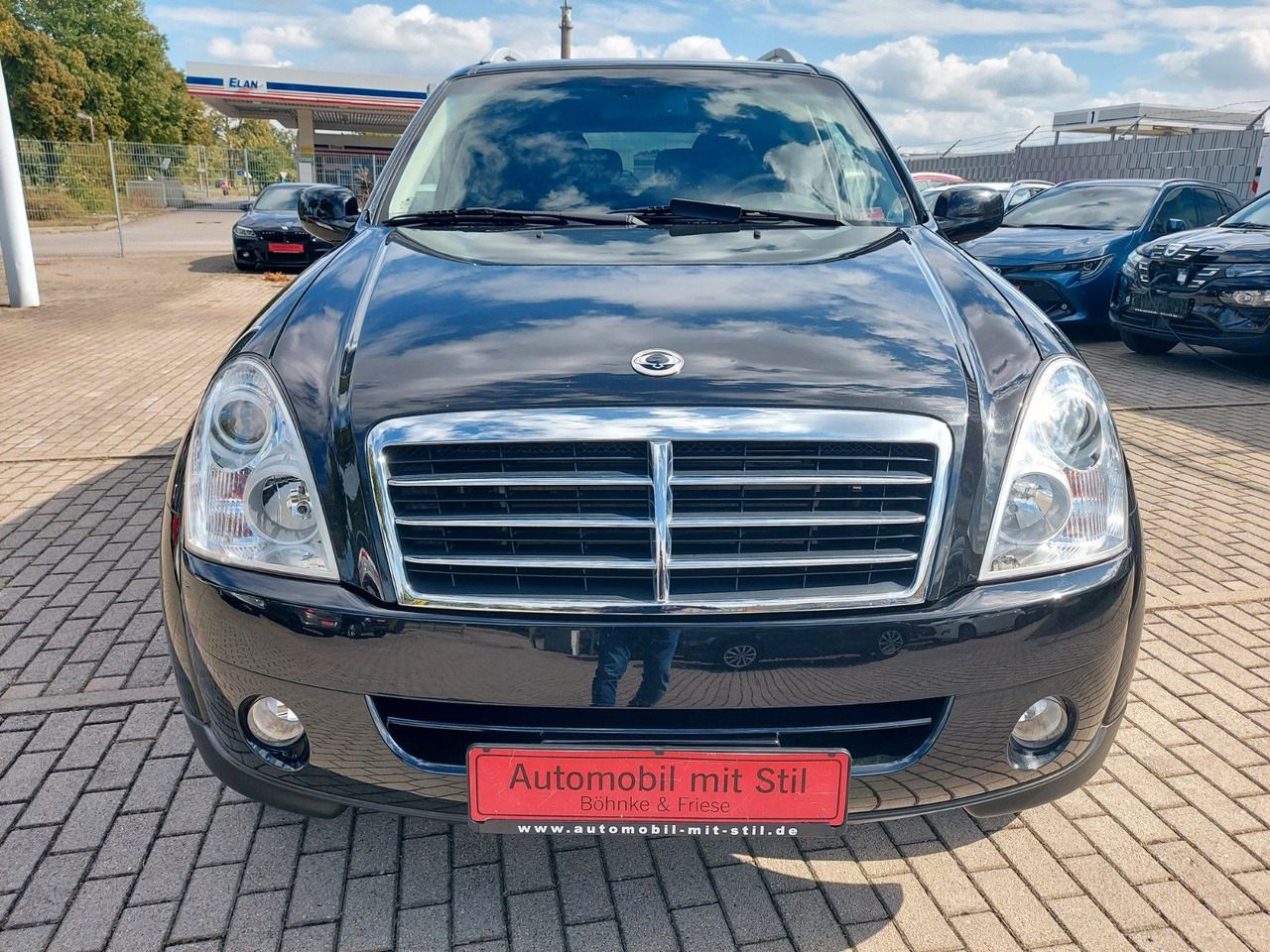 Ssangyong REXTON Rexton II Automatik 7 Sitze Leder 4x4 - SUV: photos 2 Ssangyong REXTON Rexton II Automatik 7 Sitze Leder 4x4 - SUV: photos 2
