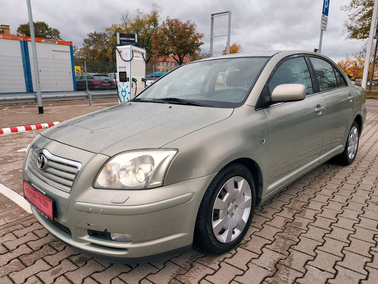 Toyota Avensis 1.8 VVT Lim. Klima Sitzheizung - Berline: photos 3 Toyota Avensis 1.8 VVT Lim. Klima Sitzheizung - Berline: photos 3