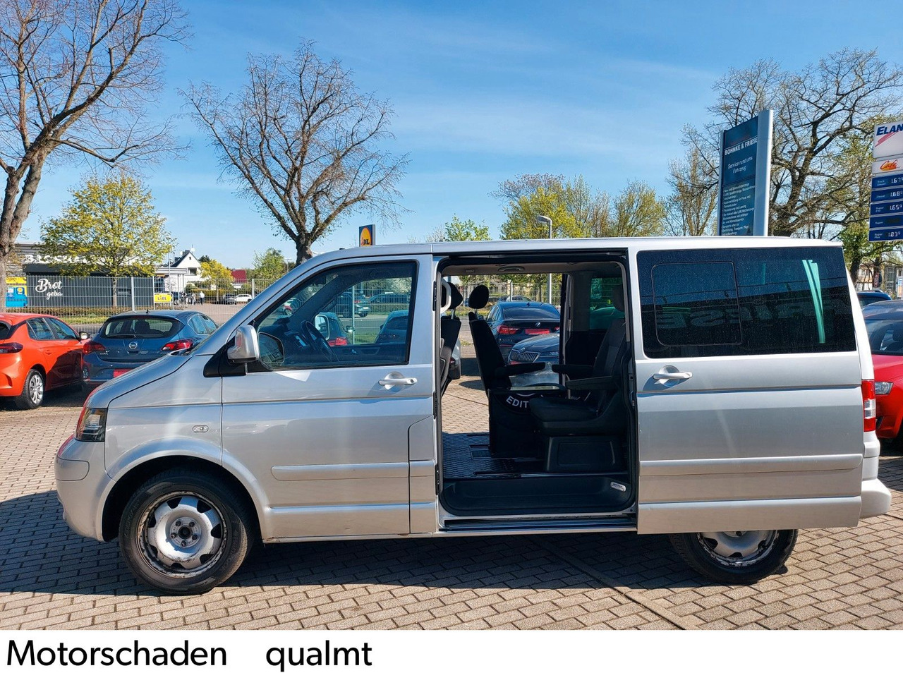 Volkswagen T5 Multivan Bus Comfortline 7 Sitze SHZ AHK Volkswagen T5 Multivan Bus Comfortline 7 Sitze SHZ AHK - Minibus, Transport de personnes: photos 1 Volkswagen T5 Multivan Bus Comfortline 7 Sitze SHZ AHK Volkswagen T5 Multivan Bus Comfortline 7 Sitze SHZ AHK - Minibus, Transport de personnes: photos 1