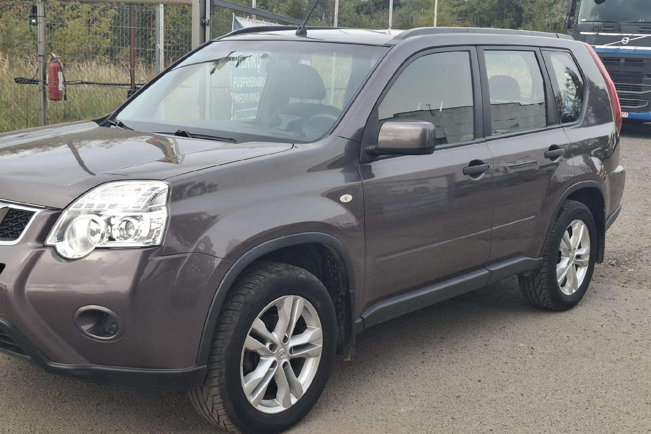 Nissan X-Trail - SUV: photos 1 Nissan X-Trail - SUV: photos 1