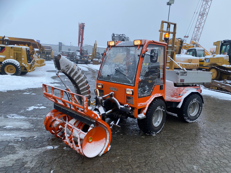 Holder C3.42 NVT - Engin de déneigement: photos 1 Holder C3.42 NVT - Engin de déneigement: photos 1