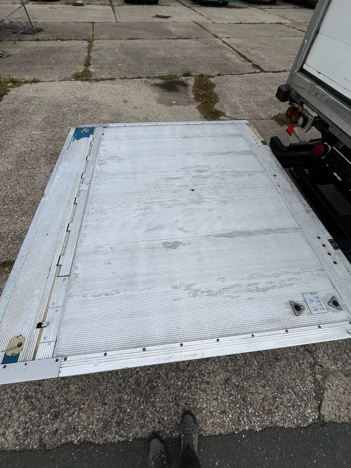 Schmitz Cargobull SCB*S3B/CARRIER/Vector1550/LBW/BÄR/2347h/13,4m - Semi-remorque frigorifique: photos 5 Schmitz Cargobull SCB*S3B/CARRIER/Vector1550/LBW/BÄR/2347h/13,4m - Semi-remorque frigorifique: photos 5