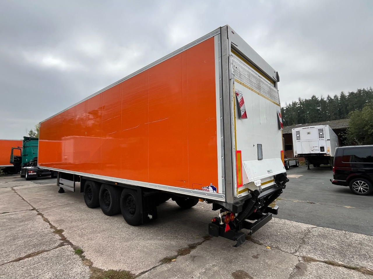 Schmitz Cargobull SCB*S3B/CARRIER/Vector1550/LBW/BÄR/2347h/13,4m - Semi-remorque frigorifique: photos 3 Schmitz Cargobull SCB*S3B/CARRIER/Vector1550/LBW/BÄR/2347h/13,4m - Semi-remorque frigorifique: photos 3