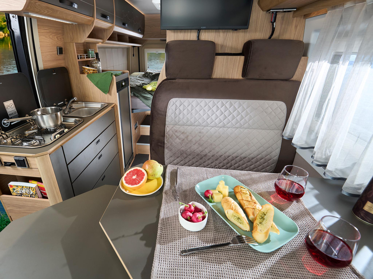 Fourgon aménagé neuf Bravia Mobil Swan 636 PEUGEOT BOXER, EURO 6.4: photos 14