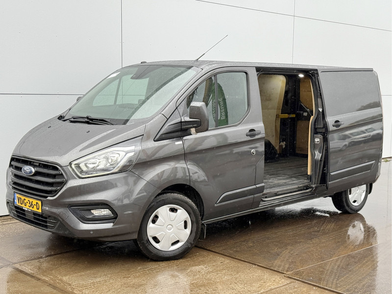 Ford Transit Custom 320 2.0 TDCI 170PK Dubbele Schuifdeur LED Airco Trekhaak Camera Cruise Control APK 10-2026 - Fourgonnette: photos 2 Ford Transit Custom 320 2.0 TDCI 170PK Dubbele Schuifdeur LED Airco Trekhaak Camera Cruise Control APK 10-2026 - Fourgonnette: photos 2