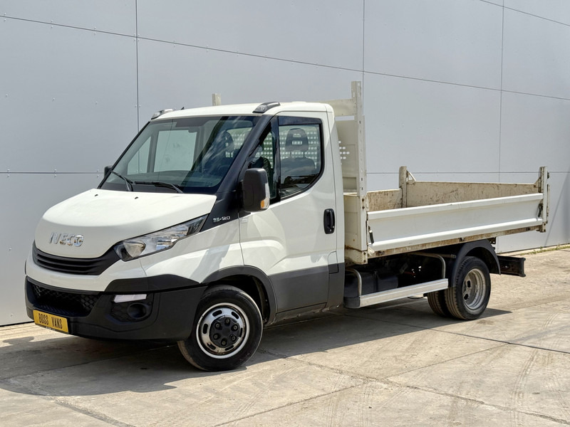 Iveco Daily 35C12 2.3 Kipper Dubbellucht Trekhaak Airco Cruise Control Lucht Geveerde Stoel - Utilitaire benne: photos 2 Iveco Daily 35C12 2.3 Kipper Dubbellucht Trekhaak Airco Cruise Control Lucht Geveerde Stoel - Utilitaire benne: photos 2