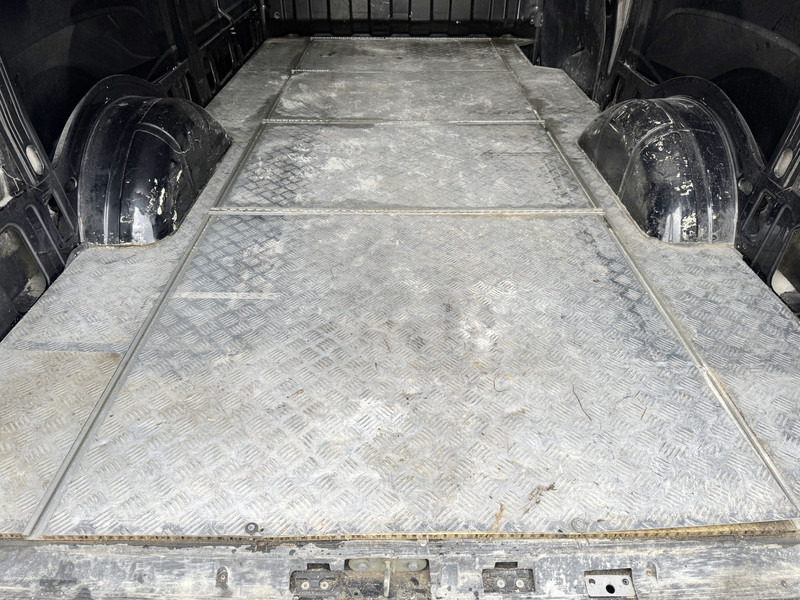 Fourgon utilitaire Iveco Daily 35S16 Automaat L2H2 Adaptive Cruise Control Airco 3,5t Trekhaak Navigatie: photos 14