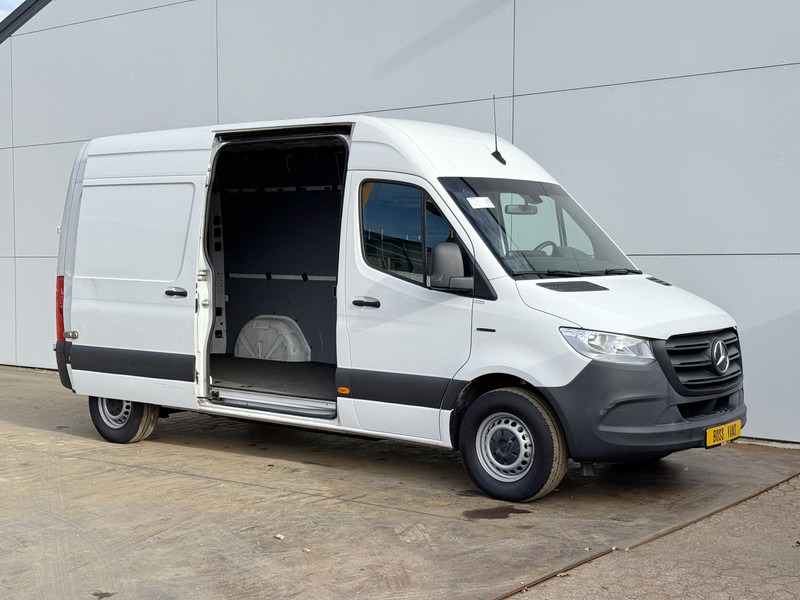 Mercedes-Benz eSprinter 312 55kWh ALL-IN PRIJS L2H2 55kWh 168km WLTP 80kw Snelladen Climate Control Stoelverwarming - Fourgon utilitaire, Utilitaire électrique: photos 5 Mercedes-Benz eSprinter 312 55kWh ALL-IN PRIJS L2H2 55kWh 168km WLTP 80kw Snelladen Climate Control Stoelverwarming - Fourgon utilitaire, Utilitaire électrique: photos 5