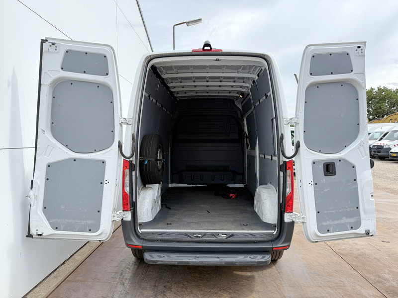 Fourgon utilitaire, Utilitaire électrique Mercedes-Benz eSprinter 312 - Binnenkort verwacht! L2H2 100% Elektrisch 55kWh 168km WLTP 80kw Snelladen Climate Control Camera Stoelverwarming: photos 11