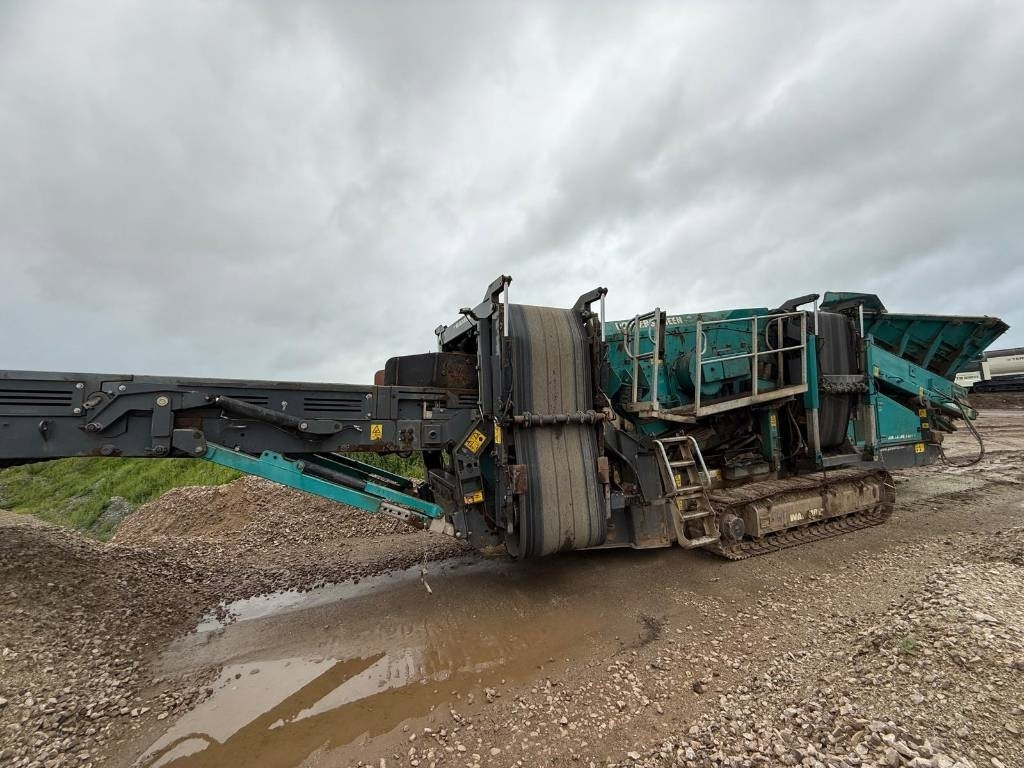 PowerScreen Warrior 1400 X - Crible: photos 4 PowerScreen Warrior 1400 X - Crible: photos 4