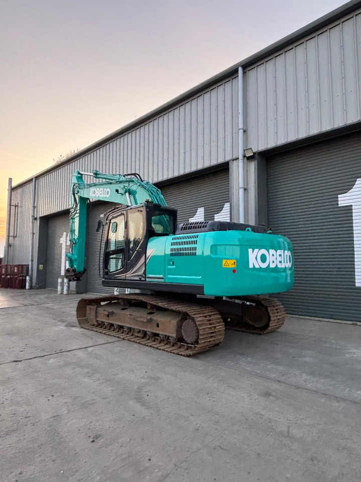 Kobelco SK210LC-11 - Pelle sur chenille: photos 3 Kobelco SK210LC-11 - Pelle sur chenille: photos 3
