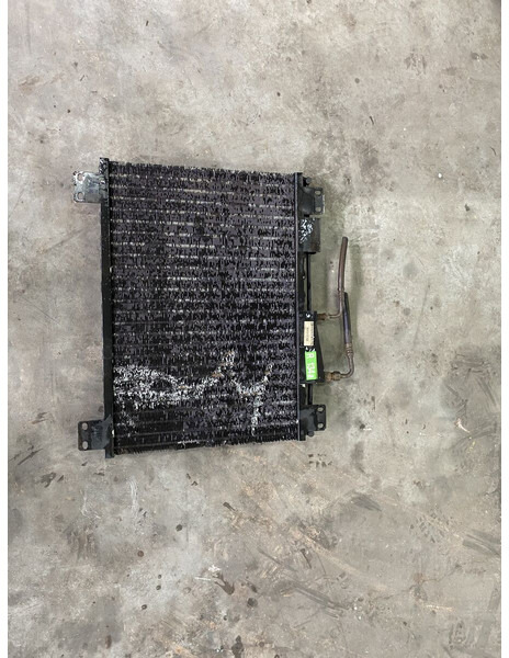 Liebherr Frame and condensator - Radiateur: photos 5 Liebherr Frame and condensator - Radiateur: photos 5