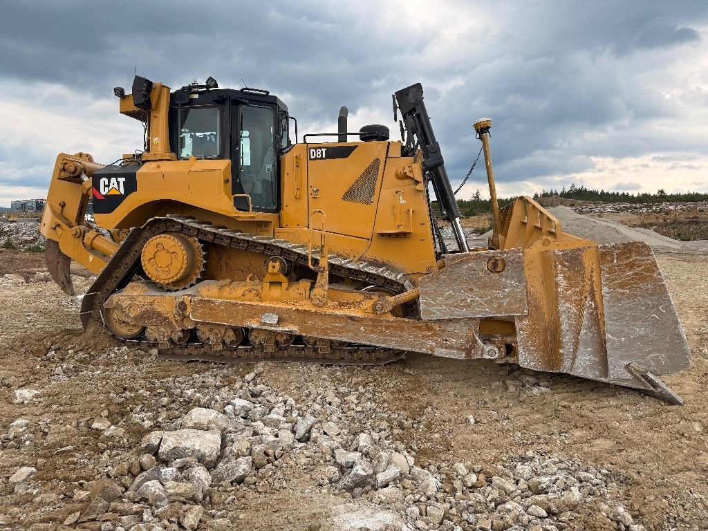 CAT D 8 T - Bulldozer: photos 3 CAT D 8 T - Bulldozer: photos 3