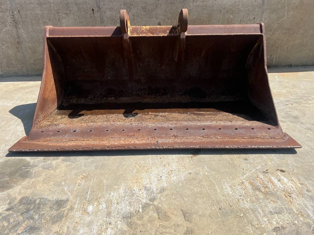 Verachtert CW45S Ditch cleaning bucket - Godet pour Engins de chantier: photos 2 Verachtert CW45S Ditch cleaning bucket - Godet pour Engins de chantier: photos 2