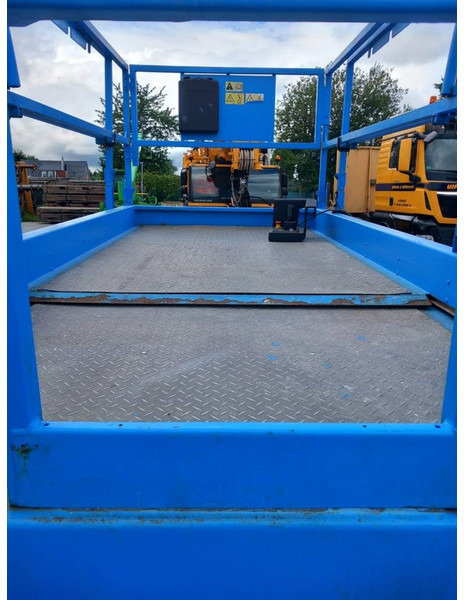Genie GS 3369 RT - Nacelle ciseaux: photos 4 Genie GS 3369 RT - Nacelle ciseaux: photos 4
