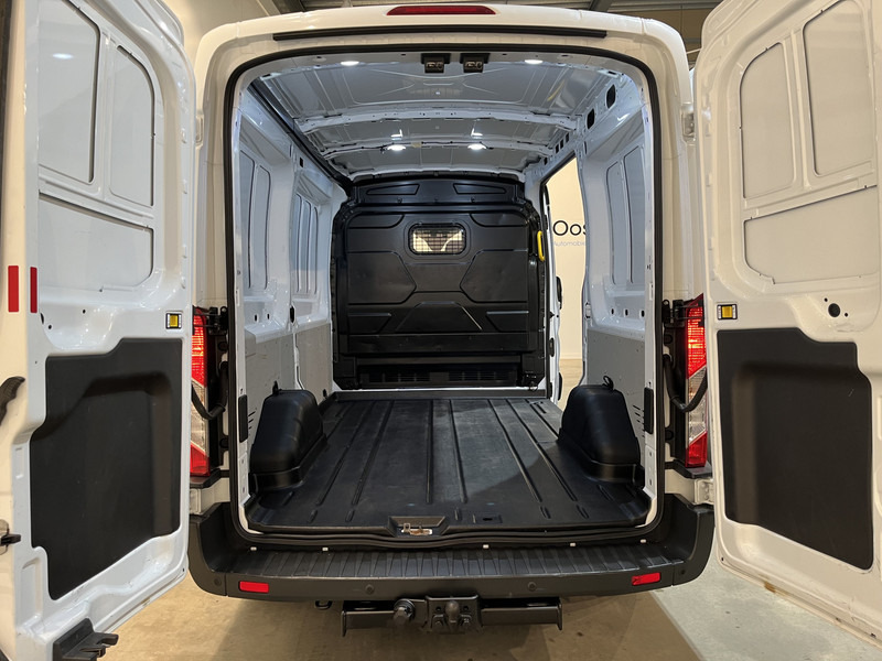 Ford Transit 2.0 TDCI L2H2 130 PK Trend / Euro 6 / Airco / Cruise Control / Trekhaak / PDC / 3-Zits / 42.300 KM !! BPM VRIJ !! - Fourgon utilitaire: photos 5 Ford Transit 2.0 TDCI L2H2 130 PK Trend / Euro 6 / Airco / Cruise Control / Trekhaak / PDC / 3-Zits / 42.300 KM !! BPM VRIJ !! - Fourgon utilitaire: photos 5