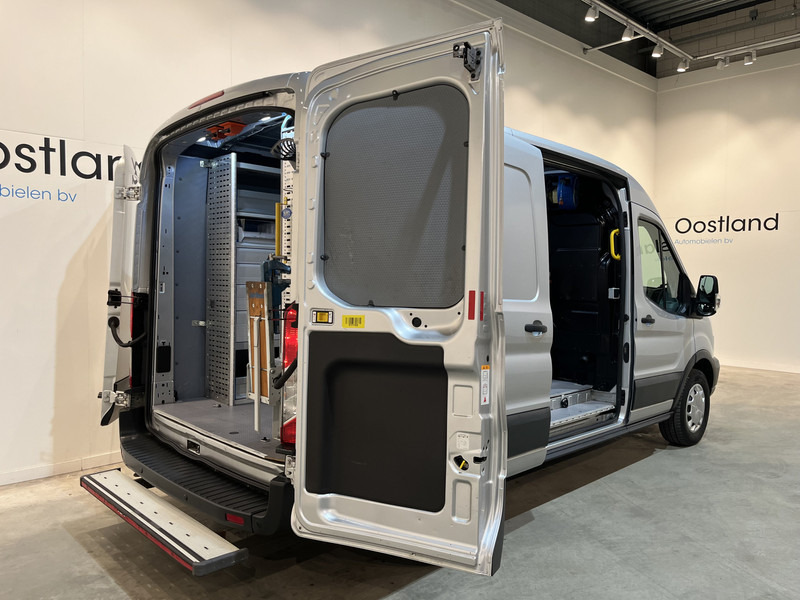 Ford Transit 350 2.0 TDCI L2H2 Trend 130 PK RWD Servicebus / Sortimo Inrichting / Euro 6 / Airco / Cruise Control / Camera / 3-Zits / 53.500 KM !! - Fourgon utilitaire: photos 2 Ford Transit 350 2.0 TDCI L2H2 Trend 130 PK RWD Servicebus / Sortimo Inrichting / Euro 6 / Airco / Cruise Control / Camera / 3-Zits / 53.500 KM !! - Fourgon utilitaire: photos 2