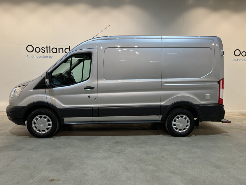 Ford Transit 350 2.0 TDCI L2H2 Trend 130 PK RWD Servicebus / Sortimo Inrichting / Euro 6 / Airco / Cruise Control / Camera / 3-Zits / 76.500 KM !! - Fourgon utilitaire: photos 5 Ford Transit 350 2.0 TDCI L2H2 Trend 130 PK RWD Servicebus / Sortimo Inrichting / Euro 6 / Airco / Cruise Control / Camera / 3-Zits / 76.500 KM !! - Fourgon utilitaire: photos 5