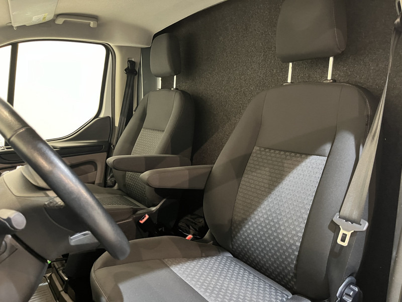 Fourgonnette Ford Transit Custom 340 2.0 TDCI L1H1 Trend 130 PK Servicebus / Sortimo Inrichting / Euro 6 / Schuifdeur L + R / 220V. / Airco / Cruise Control / PDC / CarPlay / Trekhaak / Navigatie / 79.500 KM !!: photos 8