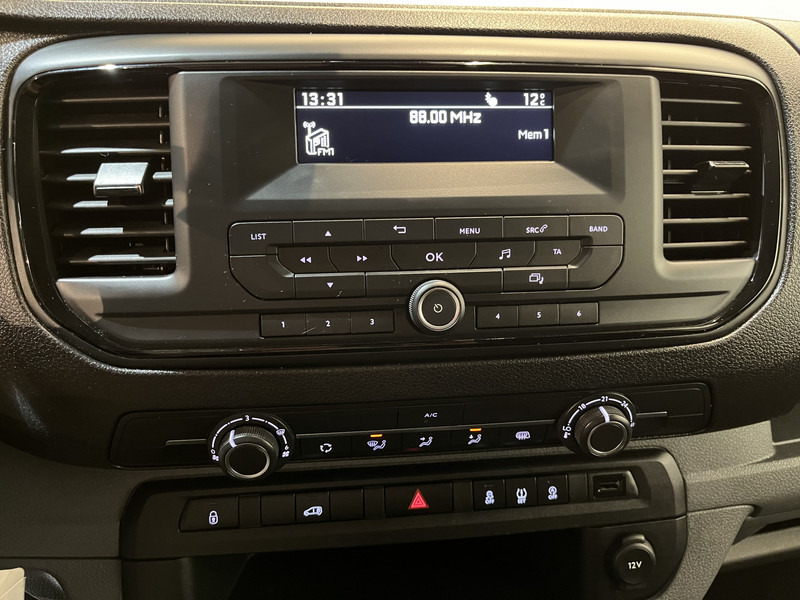 Fourgonnette Peugeot Expert 1.5 BlueHDI L2 Premium / Euro 6 / Airco / Cruise Control / Trekhaak / PDC / 76.000 KM !!: photos 8