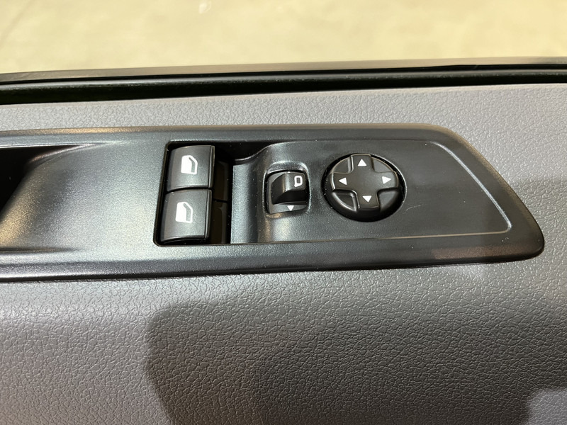 Fourgonnette Peugeot Expert 1.5 BlueHDI L2 Premium / Euro 6 / Airco / Cruise Control / Trekhaak / PDC / 76.000 KM !!: photos 11
