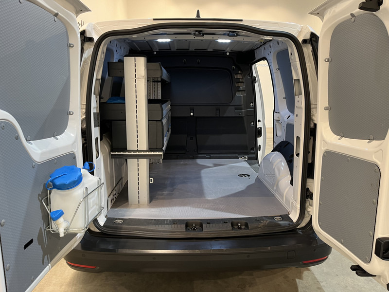 Volkswagen Caddy 2.0 TDI Comfort 123 PK DSG Automaat Servicebus / Sortimo Inrichting / Euro 6 / Airco / Cruise Control / Camera / CarPlay / Navigatie - Fourgonnette: photos 4 Volkswagen Caddy 2.0 TDI Comfort 123 PK DSG Automaat Servicebus / Sortimo Inrichting / Euro 6 / Airco / Cruise Control / Camera / CarPlay / Navigatie - Fourgonnette: photos 4