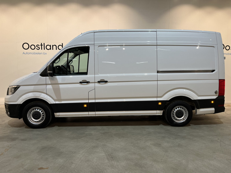 Volkswagen Crafter 35 2.0 TDI L3H3 180 PK Servicebus / Sortimo Inrichting / Euro 6 / Schuifdeur L + R / 220V. / Airco / Cruise Control / Camera / Trekhaak 3000 KG. / CarPlay / Navigatie - Fourgon utilitaire: photos 3 Volkswagen Crafter 35 2.0 TDI L3H3 180 PK Servicebus / Sortimo Inrichting / Euro 6 / Schuifdeur L + R / 220V. / Airco / Cruise Control / Camera / Trekhaak 3000 KG. / CarPlay / Navigatie - Fourgon utilitaire: photos 3