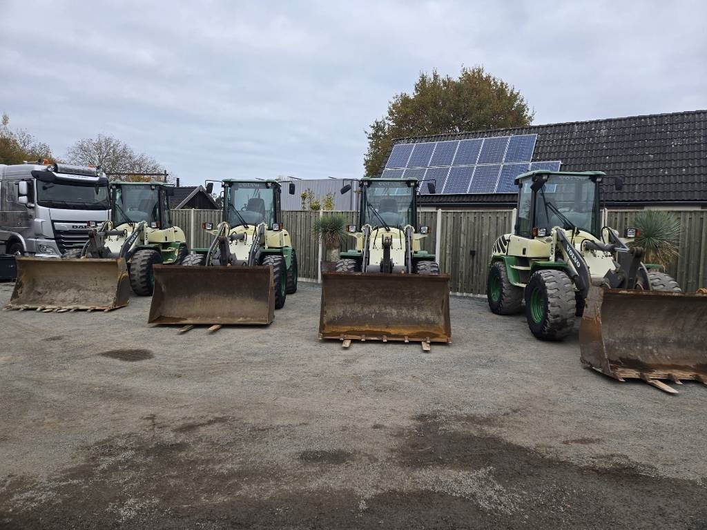 Volvo L 30 B - Chargeuse sur pneus: photos 3 Volvo L 30 B - Chargeuse sur pneus: photos 3