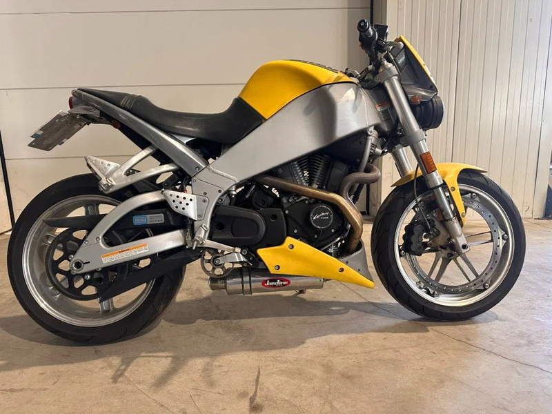 Buell XB9S Lightning - Motocyclette: photos 1 Buell XB9S Lightning - Motocyclette: photos 1