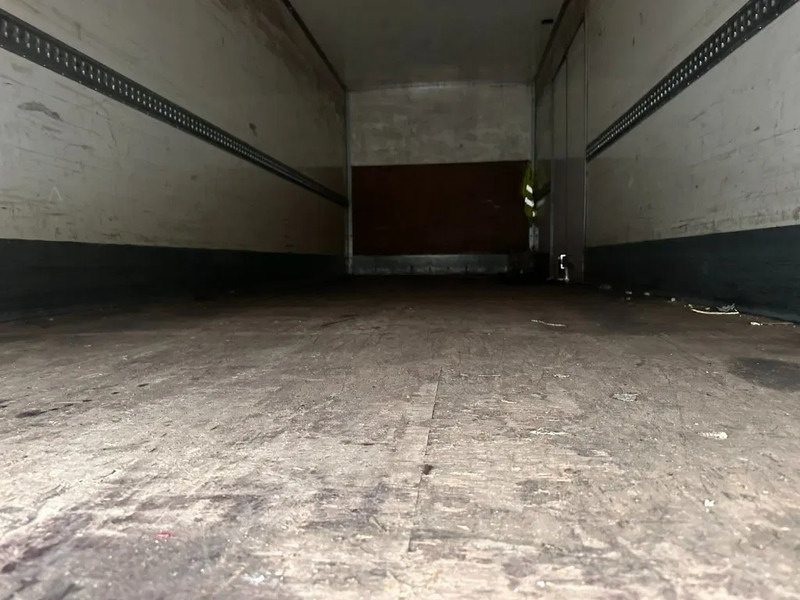 DAF LF 180 - Camion fourgon: photos 5 DAF LF 180 - Camion fourgon: photos 5