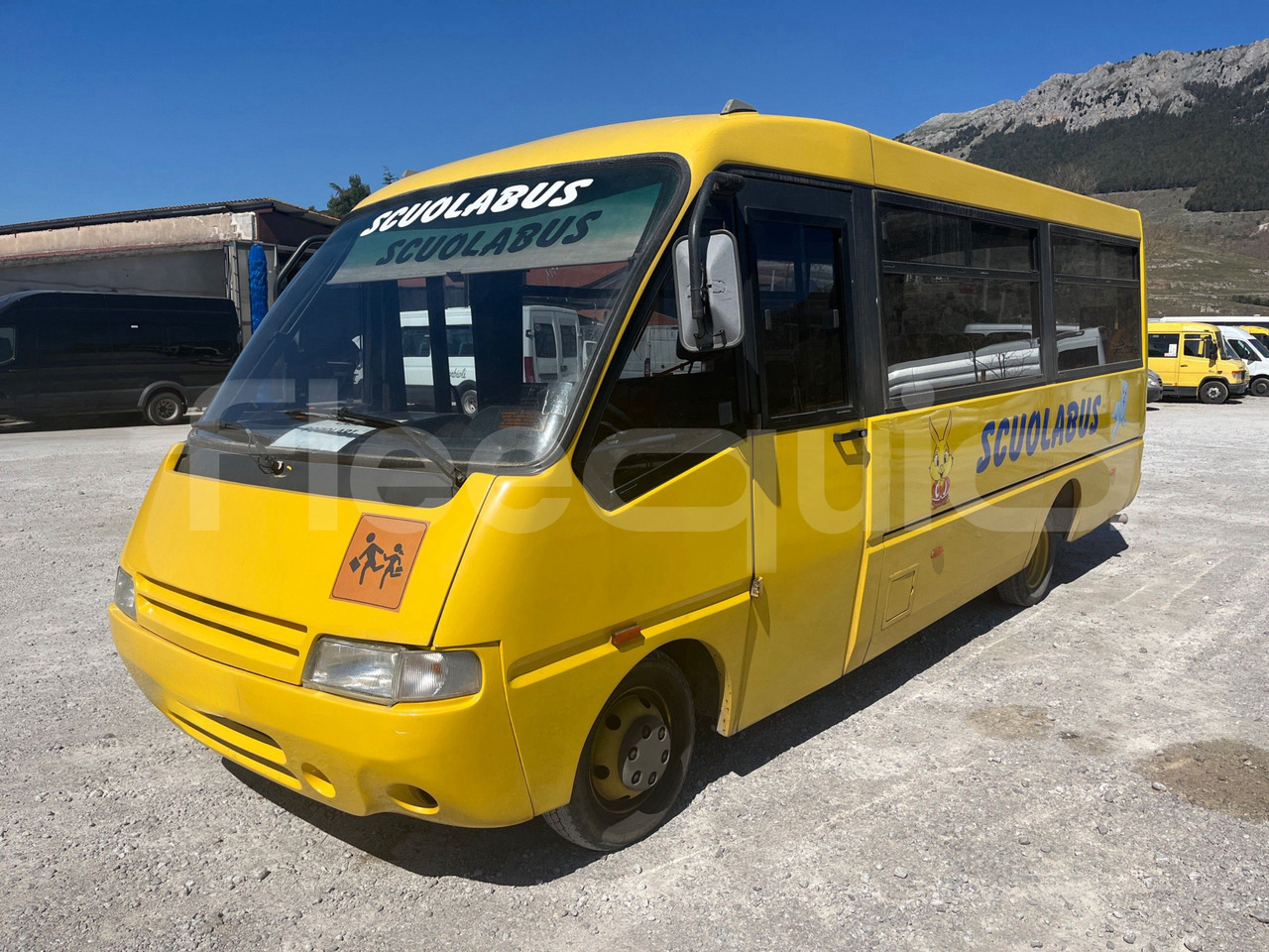 Bundle di 4 mezzi Iveco - Cacciamali Iveco - Cacciamali Iveco - Cacciamali Iveco - A50 - Bus scolaire: photos 4 Bundle di 4 mezzi Iveco - Cacciamali Iveco - Cacciamali Iveco - Cacciamali Iveco - A50 - Bus scolaire: photos 4