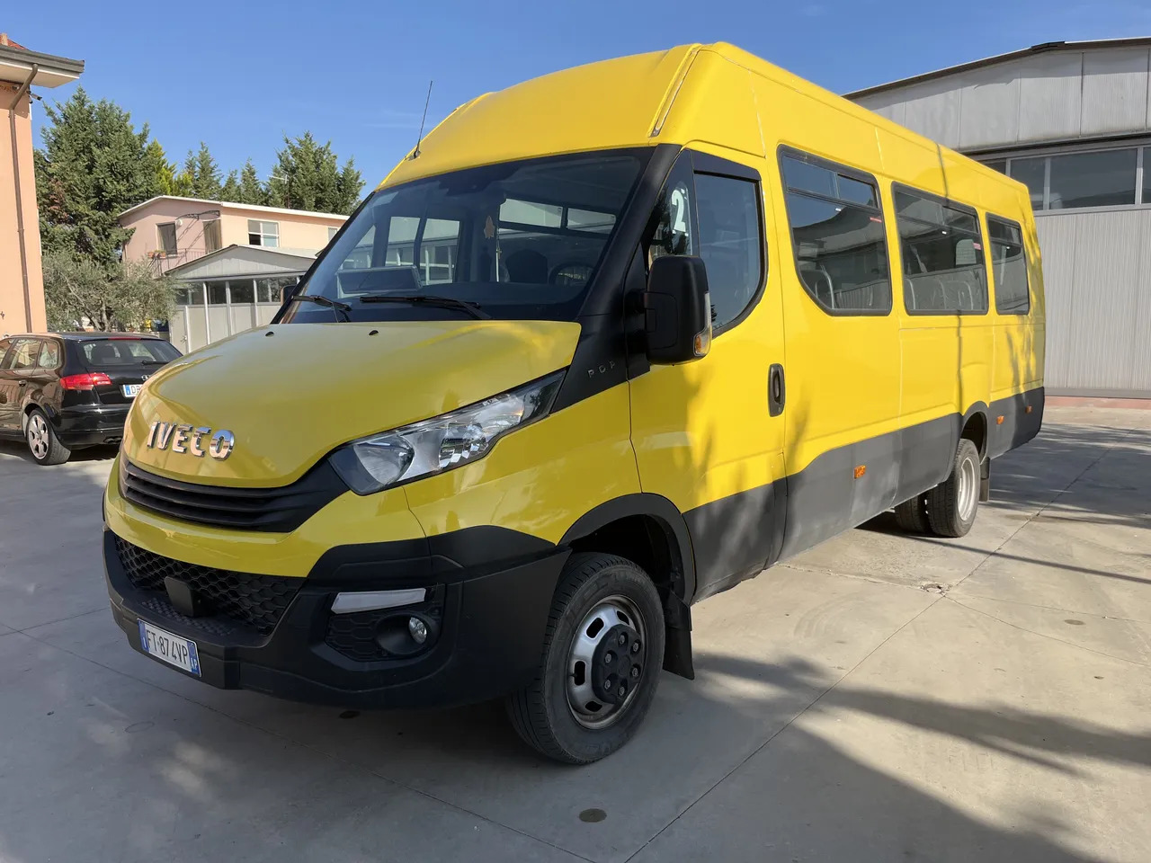 Iveco Daily - Bus scolaire: photos 4 Iveco Daily - Bus scolaire: photos 4