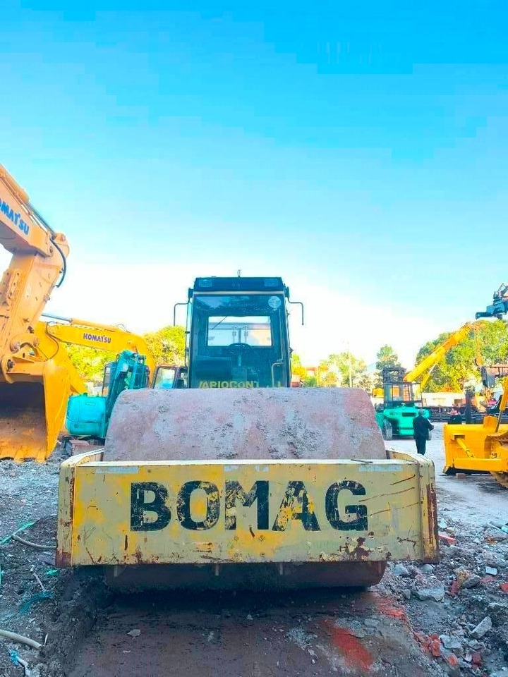 Bomag BW 225 D-3 - Rouleau compresseur: photos 4 Bomag BW 225 D-3 - Rouleau compresseur: photos 4