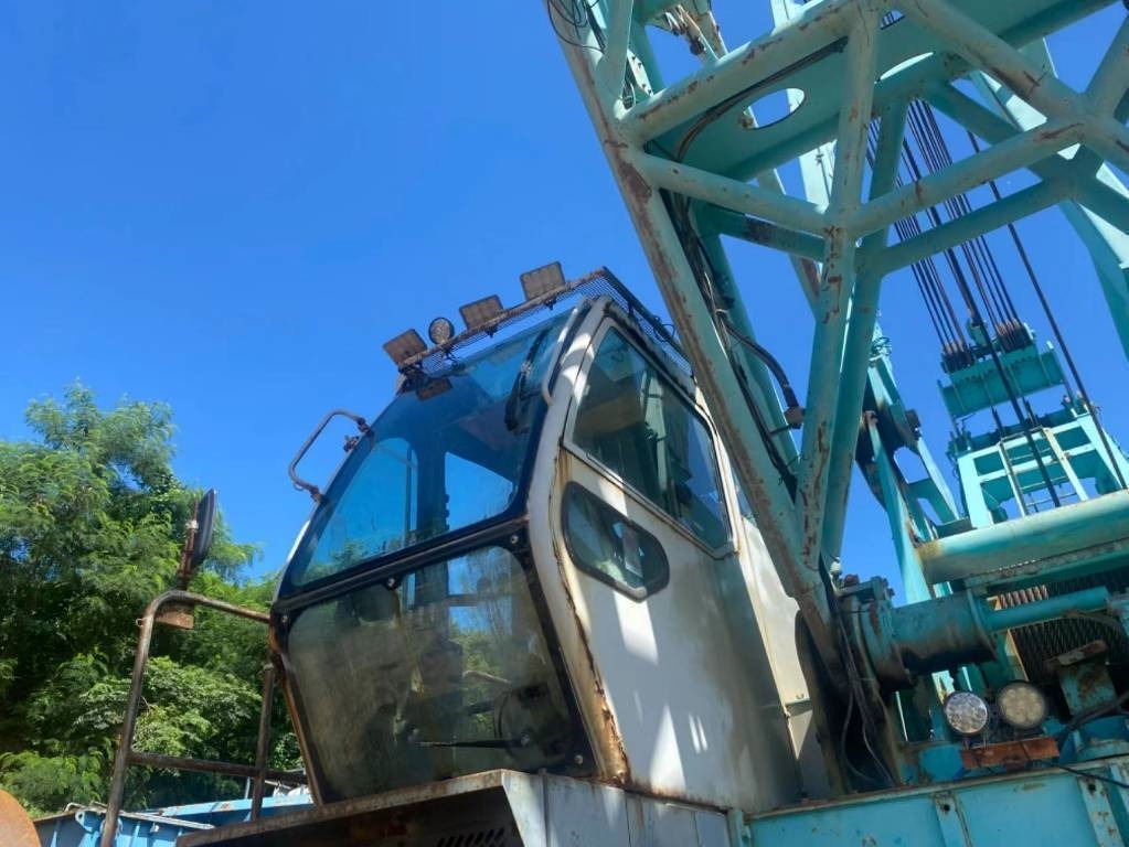 Kobelco CKE 2500 - Grue sur chenilles: photos 4 Kobelco CKE 2500 - Grue sur chenilles: photos 4