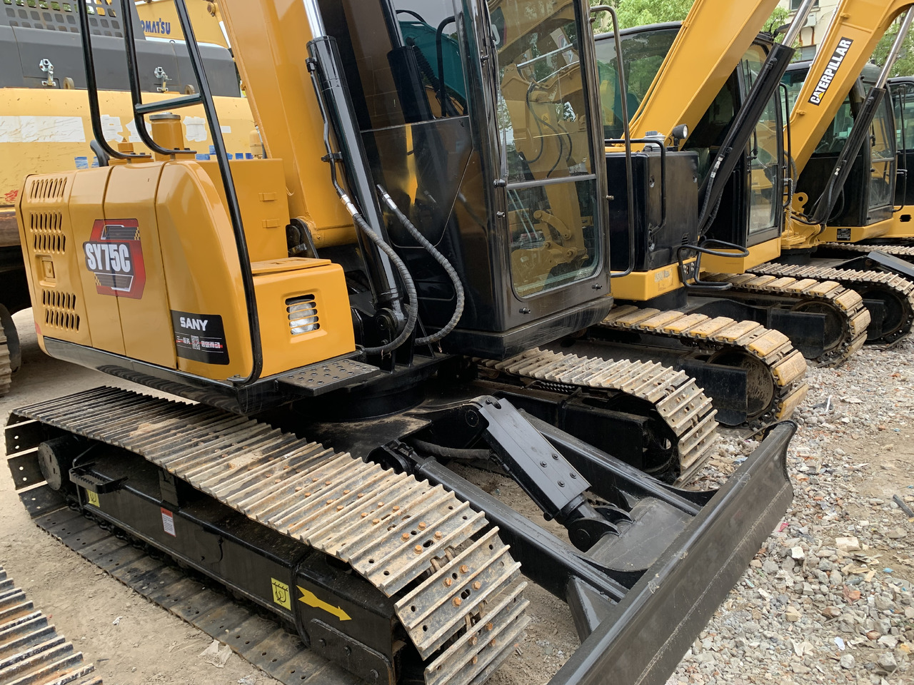 SANY SY75C - Mini pelle: photos 4 SANY SY75C - Mini pelle: photos 4