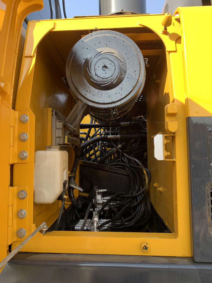 Pelle sur pneus Volvo EC210D: photos 6