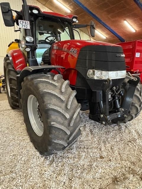 Case IH PUMA 240 CVX - Tracteur agricole: photos 3 Case IH PUMA 240 CVX - Tracteur agricole: photos 3