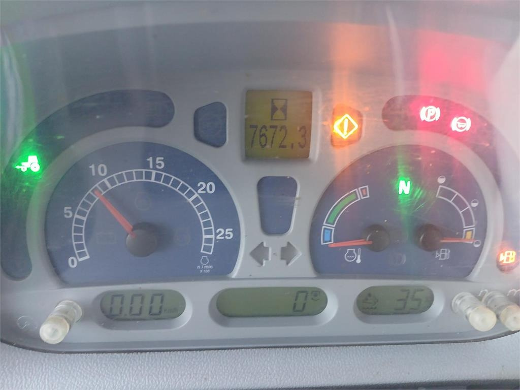 New Holland T7.260 PC SWII - Tracteur agricole: photos 4 New Holland T7.260 PC SWII - Tracteur agricole: photos 4