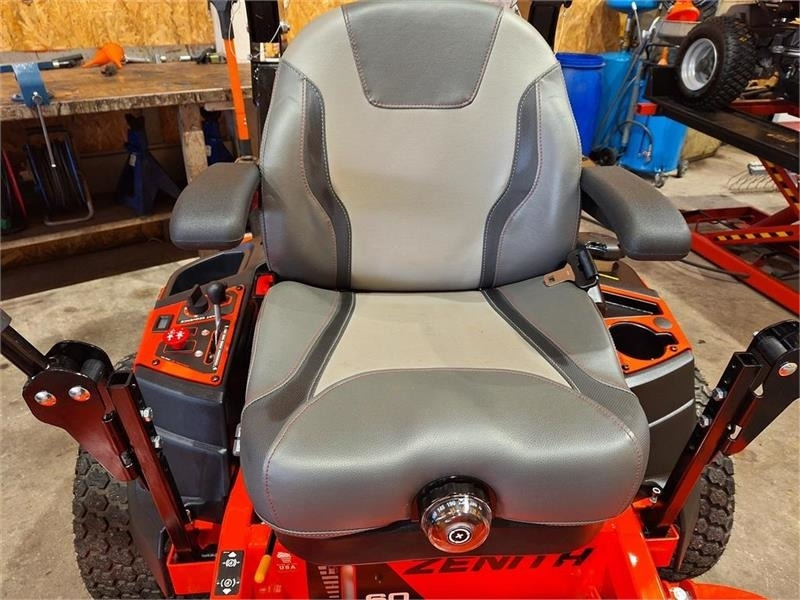Motofaucheuse Ariens Zenith 60" SD: photos 7