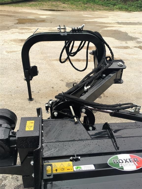 - - - Boxer 2.50 m. HD sideklipper - Broyeur d'accotement: photos 3 - - - Boxer 2.50 m. HD sideklipper - Broyeur d'accotement: photos 3