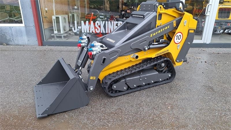 Eurotrac SK 10 ny - Chargeuse compacte sur chenilles: photos 1 Eurotrac SK 10 ny - Chargeuse compacte sur chenilles: photos 1