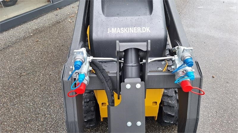 Eurotrac SK 10 ny - Chargeuse compacte sur chenilles: photos 3 Eurotrac SK 10 ny - Chargeuse compacte sur chenilles: photos 3