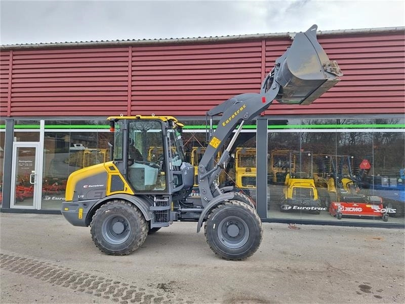 Eurotrac WL18 - Chargeuse sur pneus: photos 1 Eurotrac WL18 - Chargeuse sur pneus: photos 1